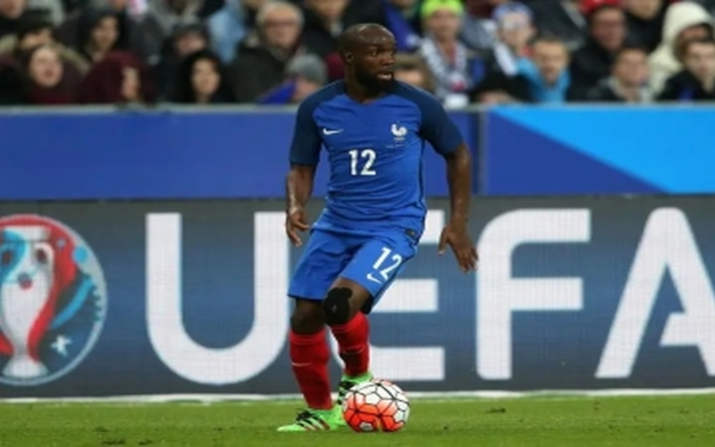 الفيفا يتوصل لتسوية مع ديارا في قضية حقوق انتقال اللاعب